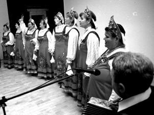 УВИДЕТЬ И УСЛЫШАТЬ